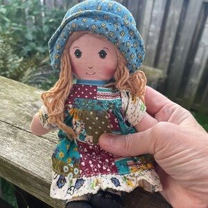 Holly Hobbie Vintage Knickerbocker Plush Small 9" Fabric Doll American Greetings